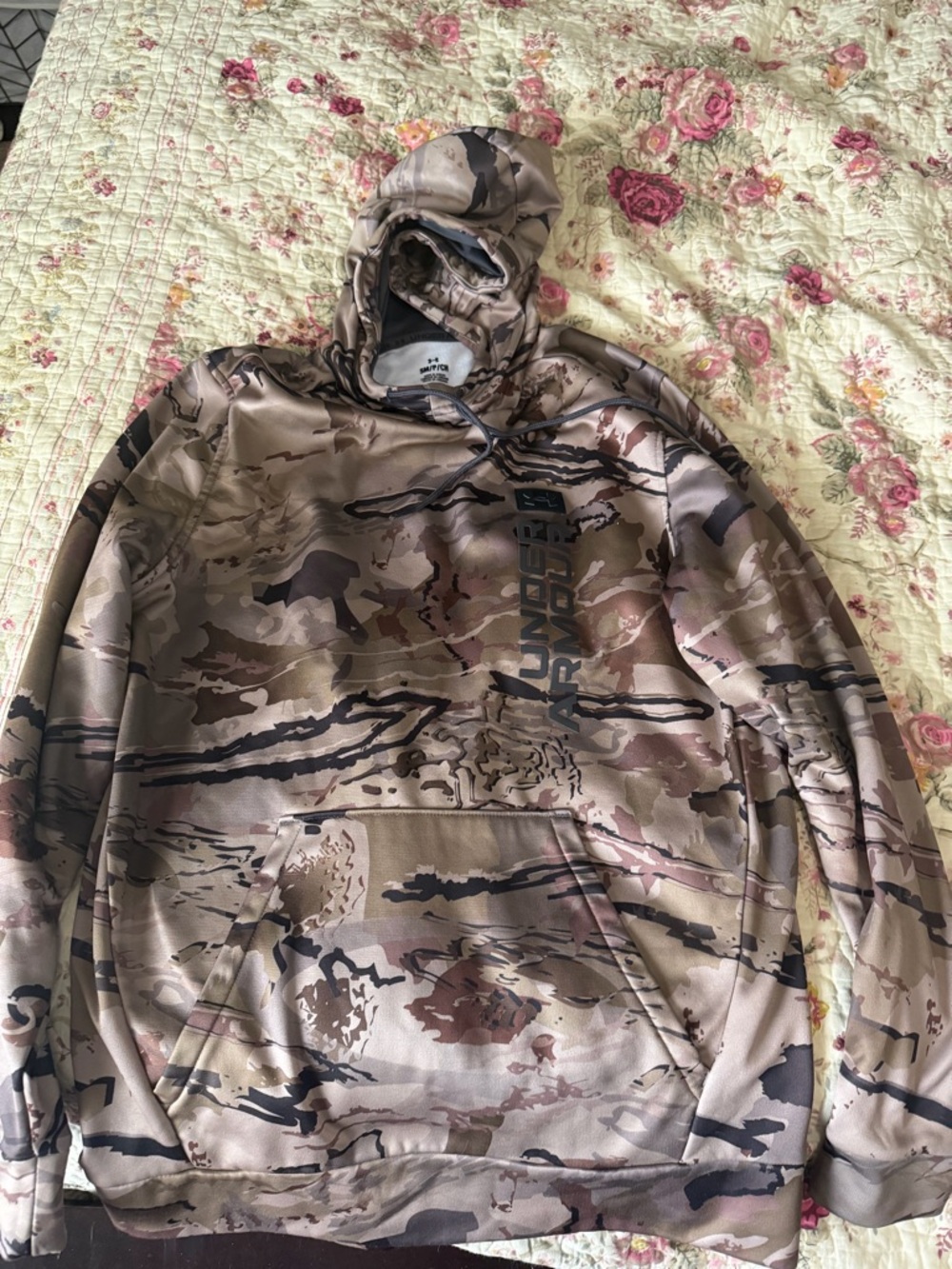 Under Armour Brown Tan Camo Pullover Hoodie